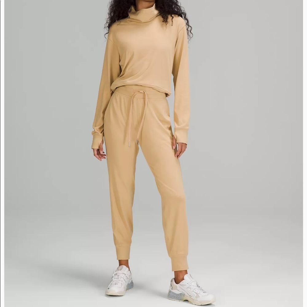 Ready To Rulu Joggers